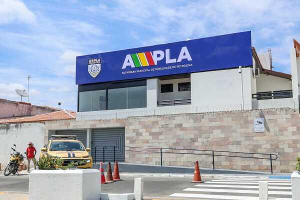 Transporte regularizado: permissionários devem renovar alvará até a próxima quarta-feira em Petrolina