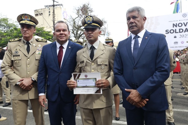 Bahia forma 1.865 novos soldados para fortalecer a segurança pública