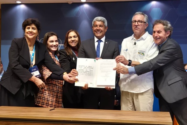 Bahia vai produzir quatro medicamentos para tratamento de câncer e doenças raras