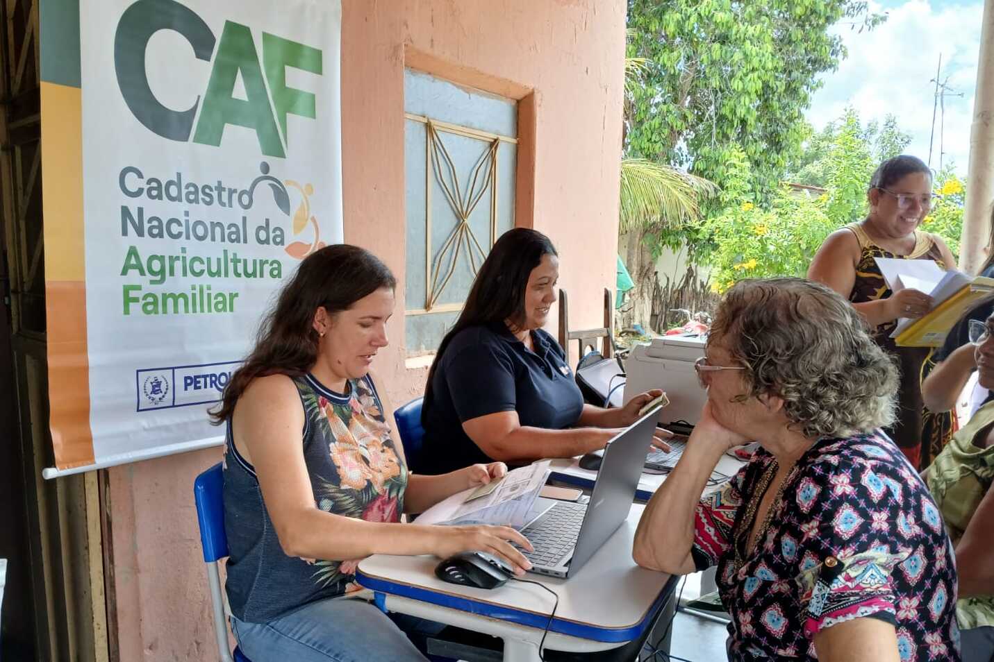 CAF Itinerante facilita acesso de agricultores de Petrolina ao Cadastro da Agricultura Familiar