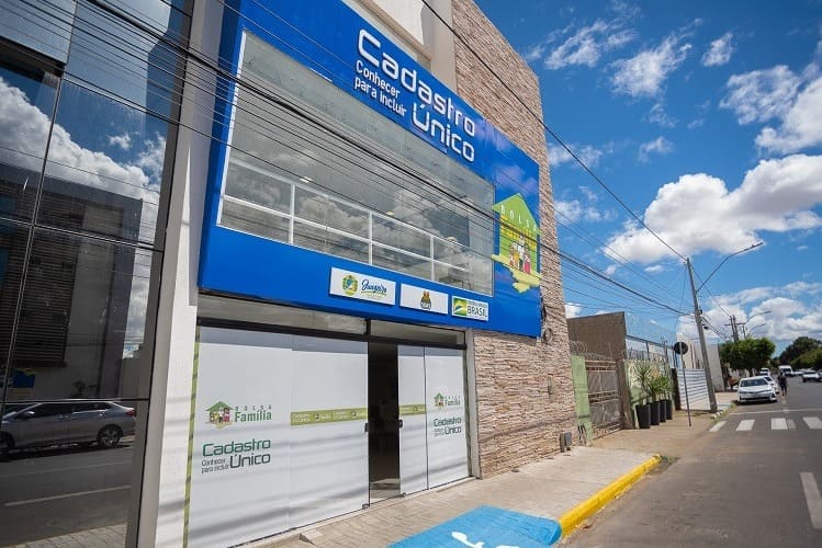 Prefeitura de Juazeiro Alerta sobre Bloqueio de Benefícios por Falta de Atualização no Cadastro Único