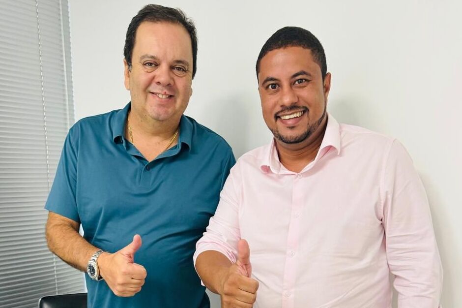 Elmar Nascimento convida vereador Hitallo Marcelino para disputar vaga de deputado estadual por Juazeiro