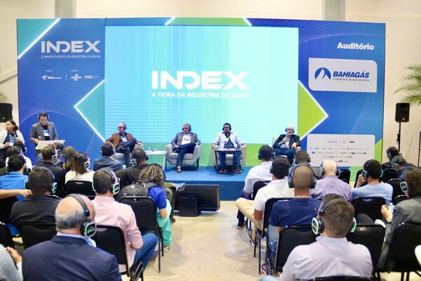 Juazeiro participa de mesa-redonda sobre Desenvolvimento Econômico no interior da Bahia durante o primeiro dia da INDEX, em Salvador