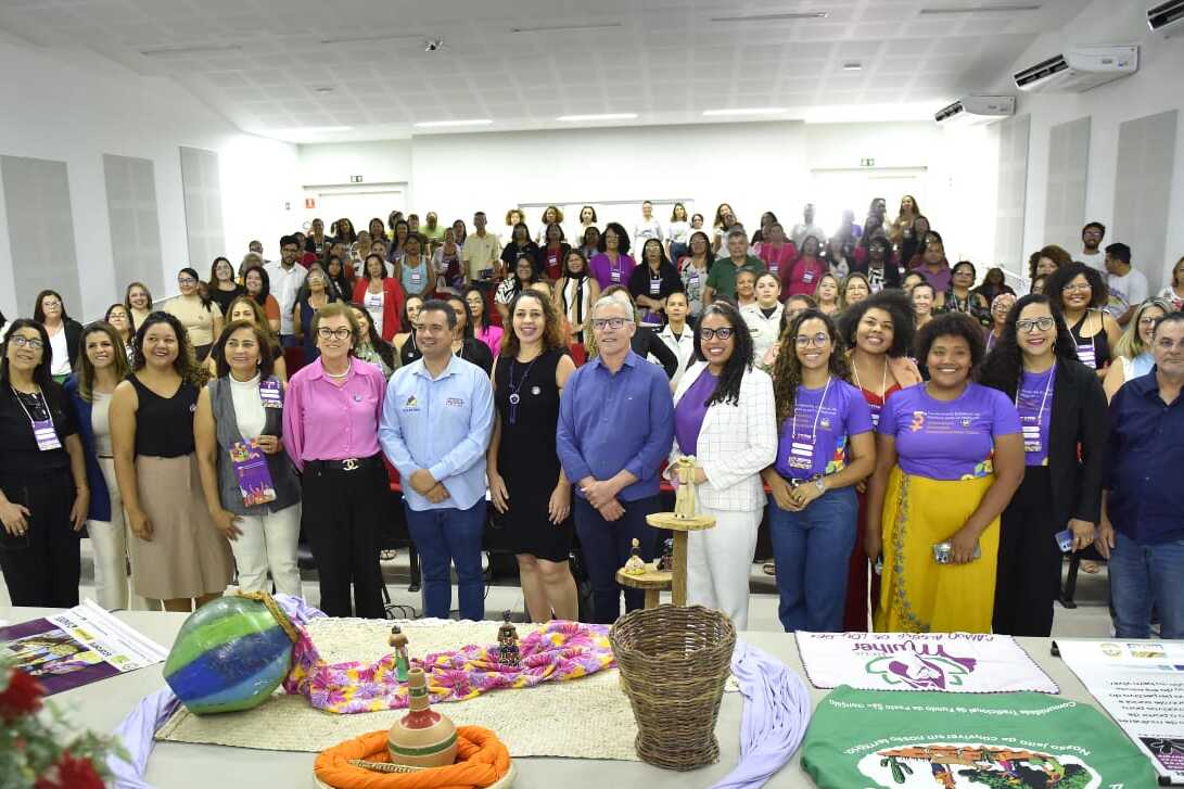 Juazeiro sedia Conferência Territorial de Mulheres com presença do prefeito Andrei e lideranças estaduais