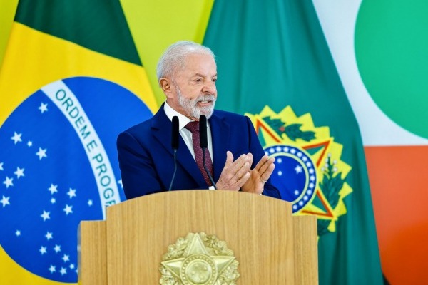 ‘Se tiver filho meu envolvido, será investigado’, diz Lula sobre fraudes no INSS