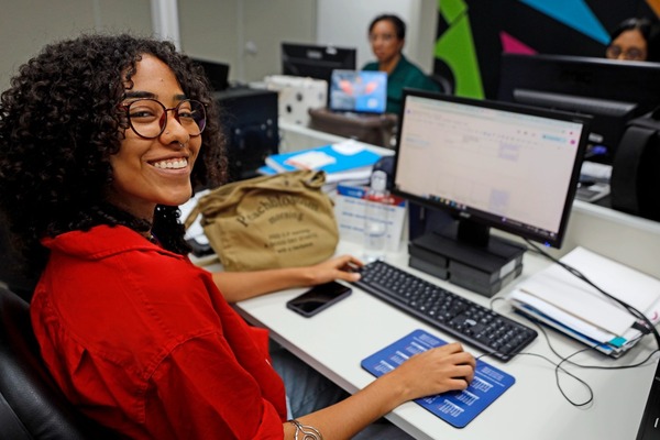 Novo edital do Partiu Estágio oferece 4.728 vagas para universitários