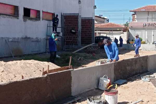 Obra de requalificação da Escola Paulo VI avança e promete estrutura moderna para 800 alunos
