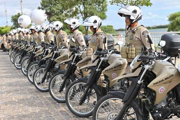 Reforço de Peso: Solenidade em Juazeiro Marca Entrega de Viaturas e Armamentos para Fortalecer a Segurança Pública no Norte da Bahia