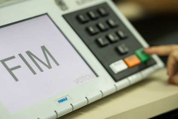 Reforma Eleitoral à Vista CCJ do Senado Aprova PEC do Fim da Reeleição e Unificação das Eleições a Partir de 2034