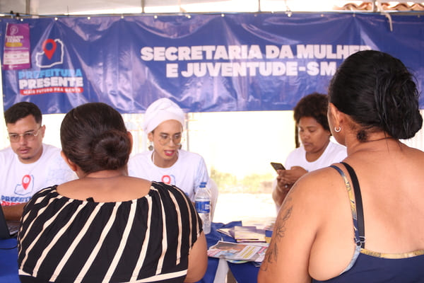 Prefeitura Presente: comunidade de Pinhões recebe serviços de cidadania e assistência social neste sábado (28)