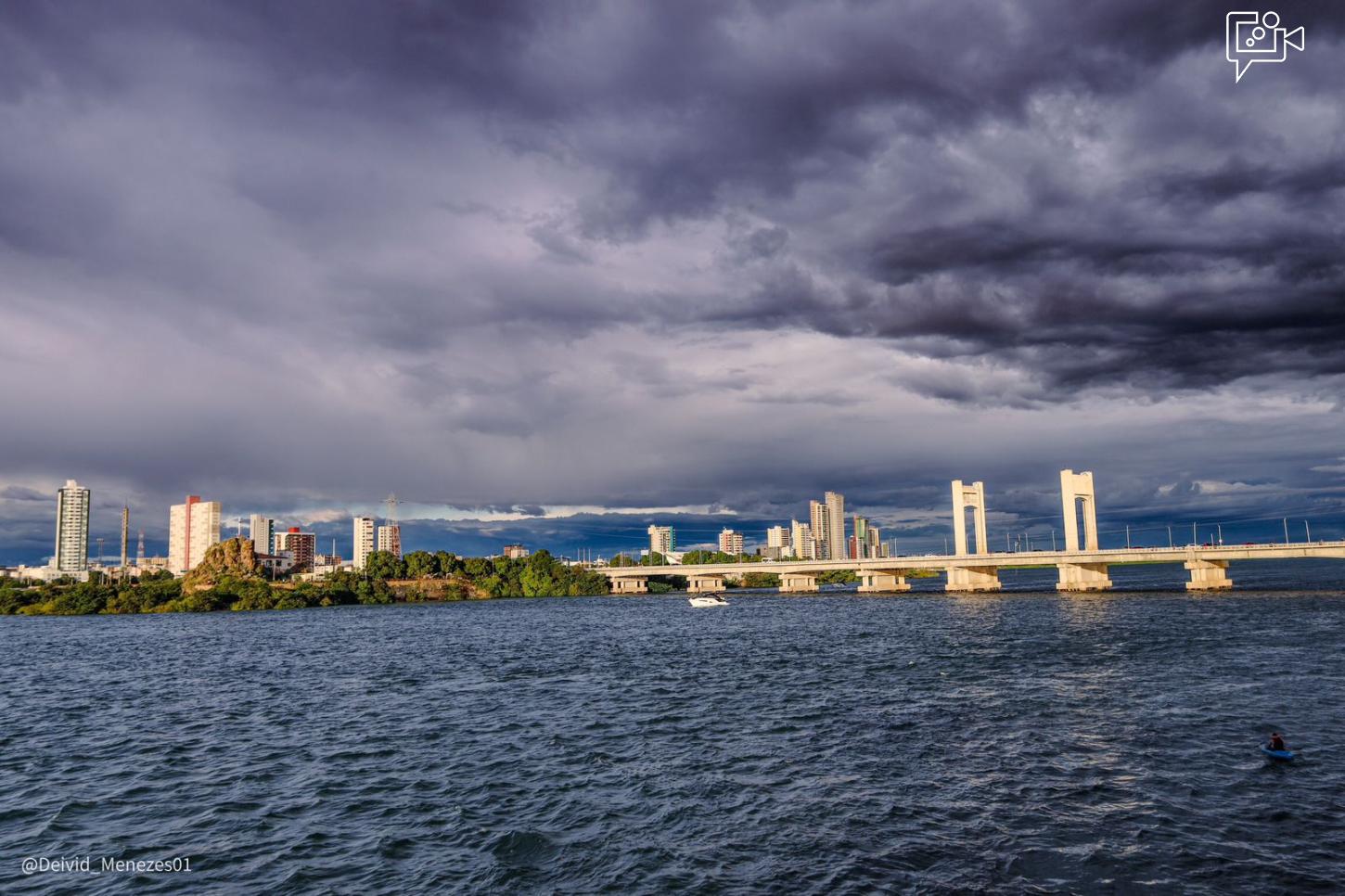 Defesa Civil de Petrolina alerta população para alta probabilidade de chuvas a partir dessa quarta-feira