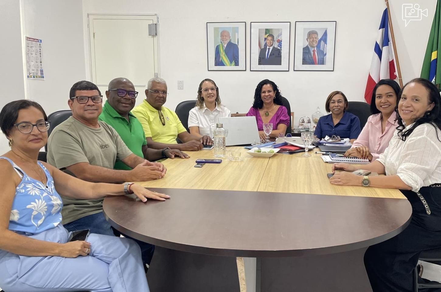 Em reunião com a APLB, Secretaria de Educação define gratificação para escolas do Juá Integral