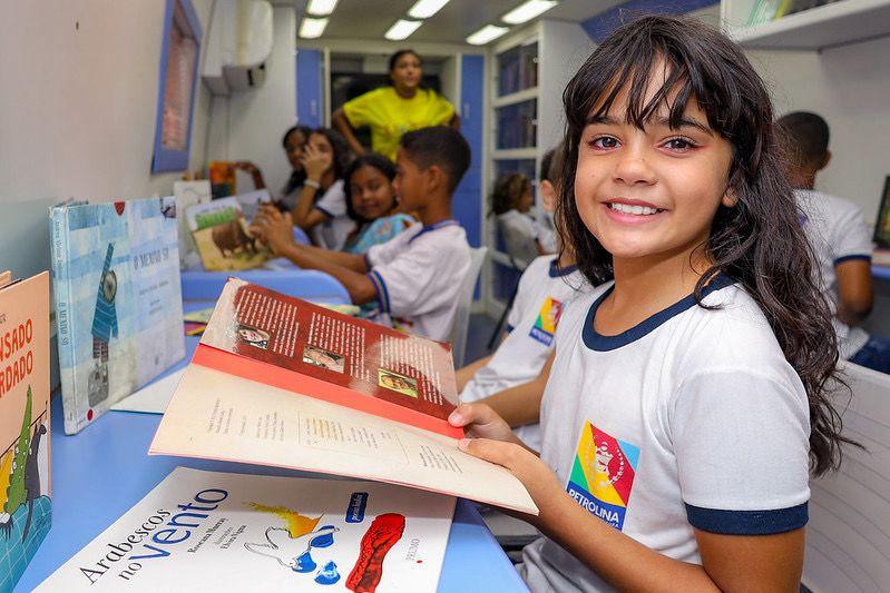 Interessados em fazer parte da rede municipal podem solicitar vagas remanescentes no Cadastro Reserva 