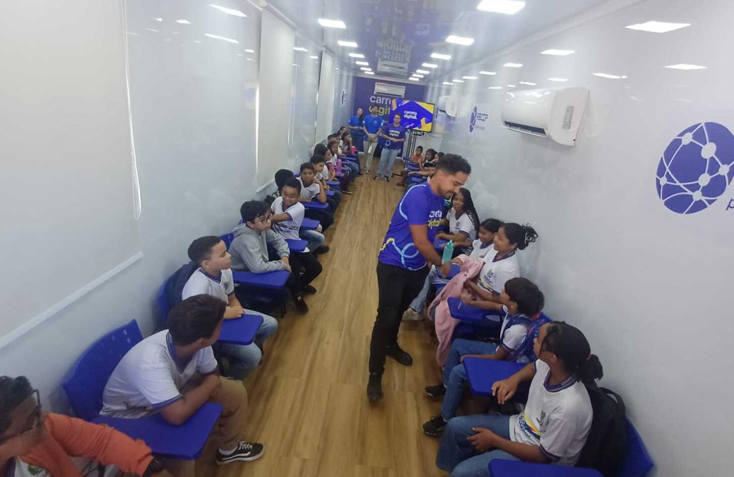 O projeto deve atender ainda outras três escolas de Petrolina