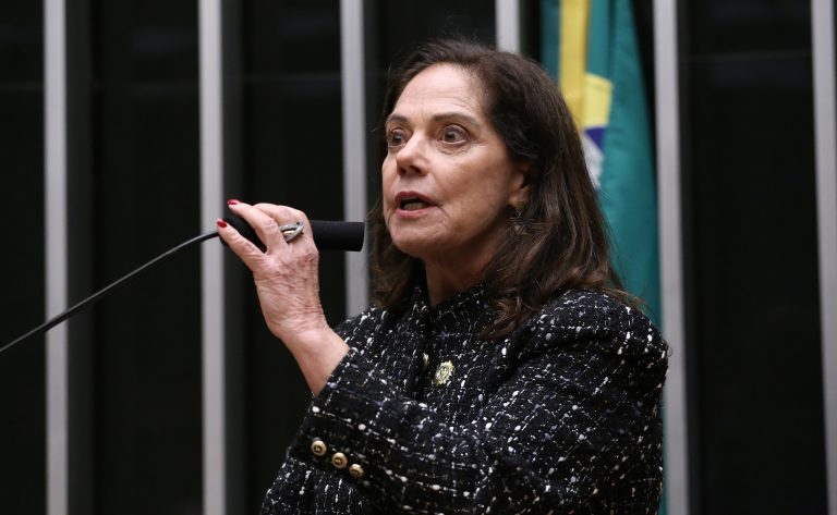 Comissão da Câmara aprova destinação de parte da arrecadação das bets para pessoas com deficiência