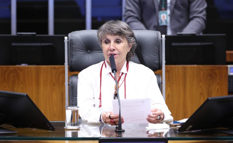 Comissão da Câmara aprova política para promover arte inclusiva de pessoas com deficiência