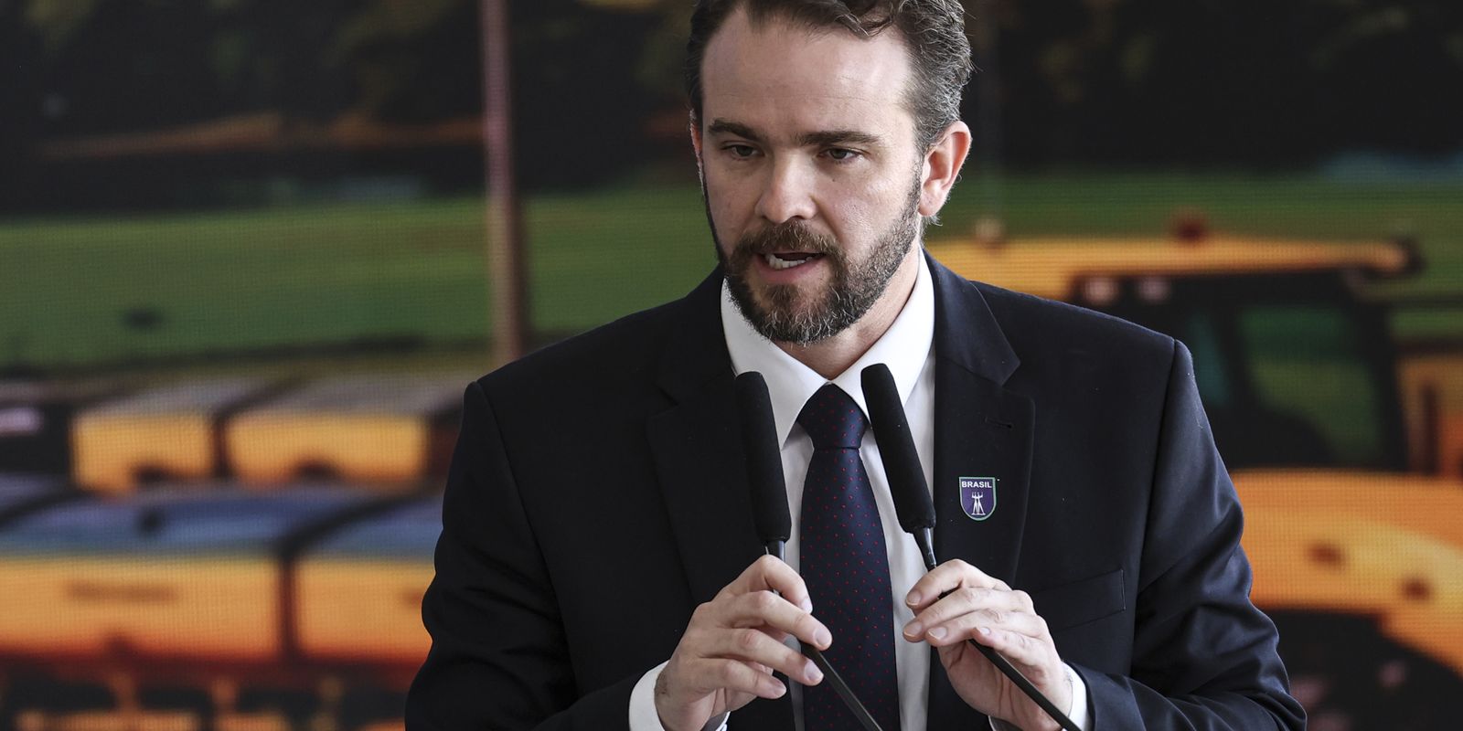 Risco político é o principal obstáculo, avalia ministro Durigan