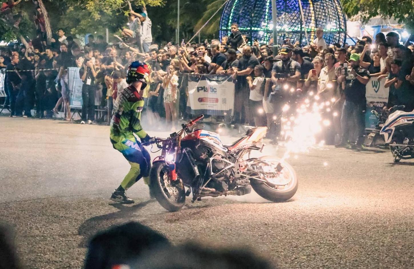 Um dos maiores encontros de motociclistas do Nordeste