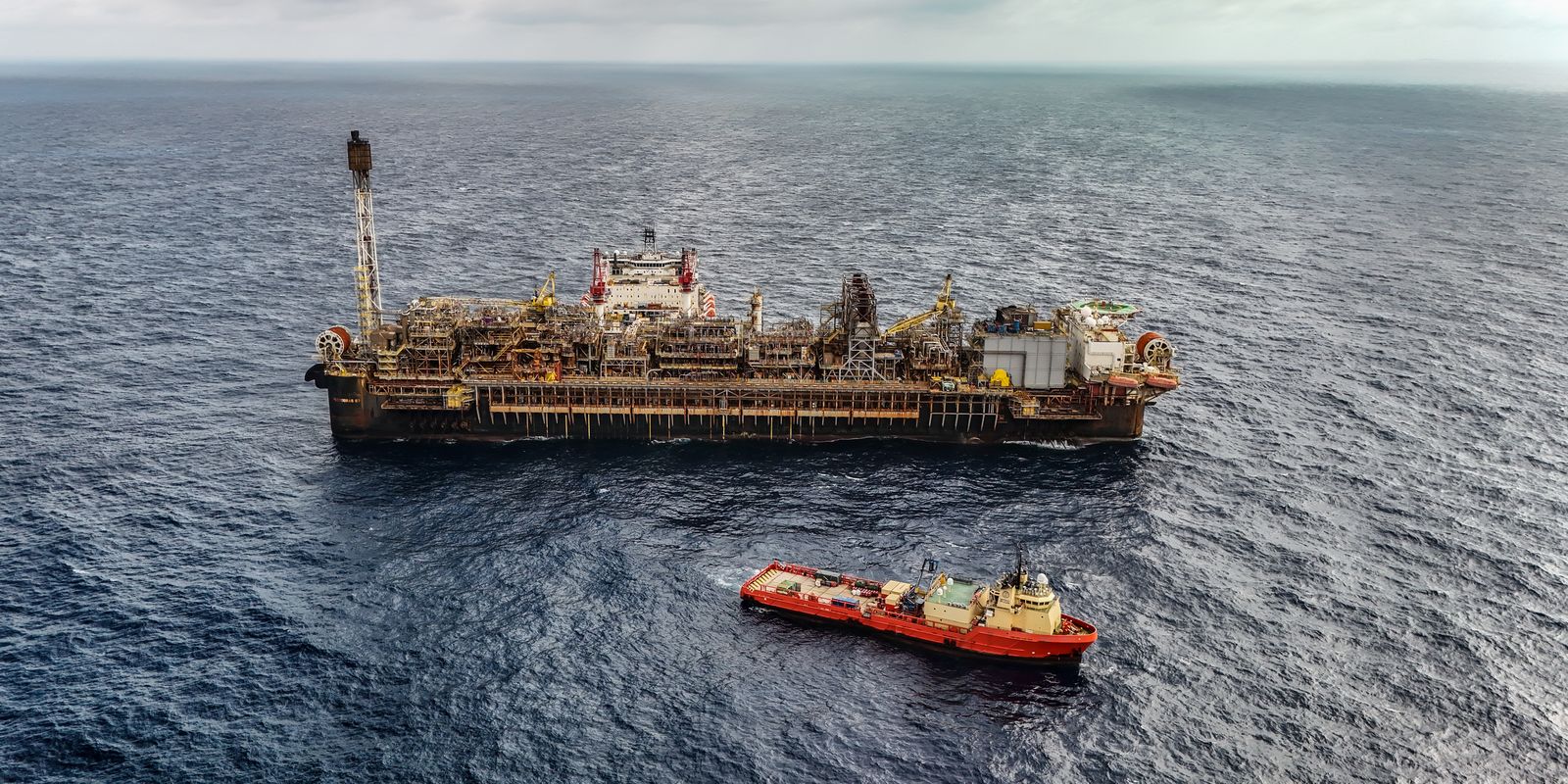 Produção de petróleo no Brasil sobe 14% no 2º trimestre com impulso da Petrobras