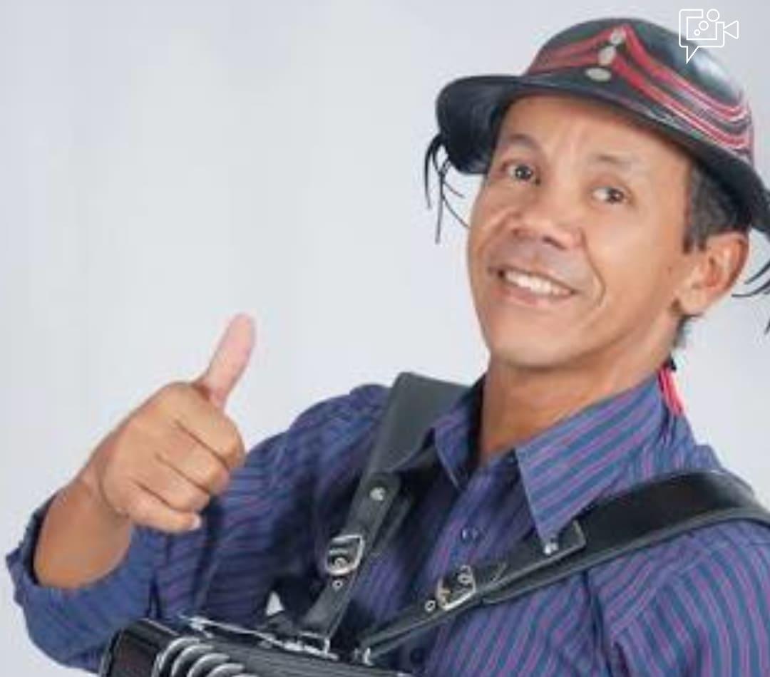 Raimundinho do Acordeon emplaca 