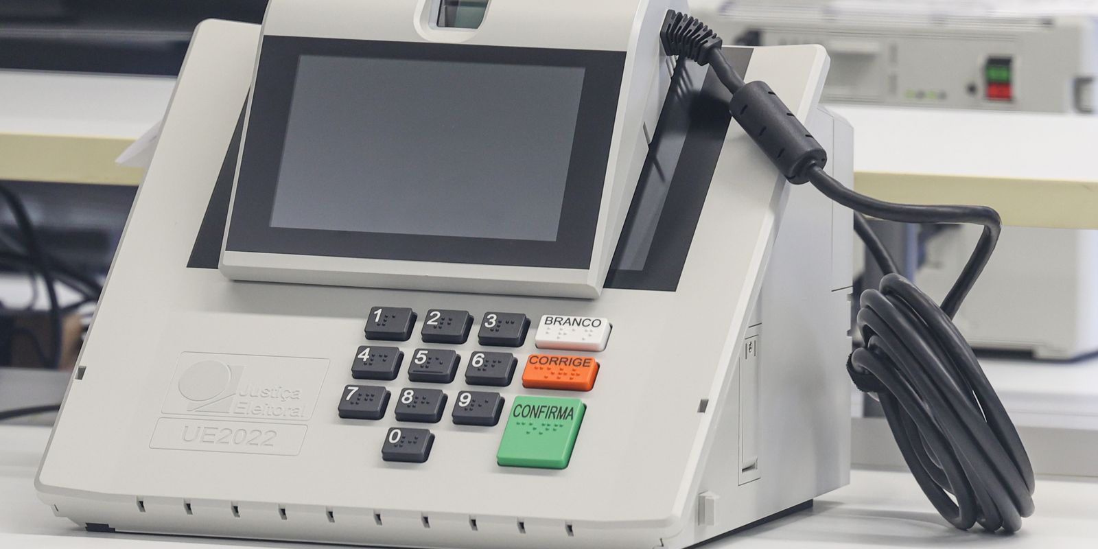 Como as urnas eletrônicas garantem a segurança do processo eleitoral no Brasil