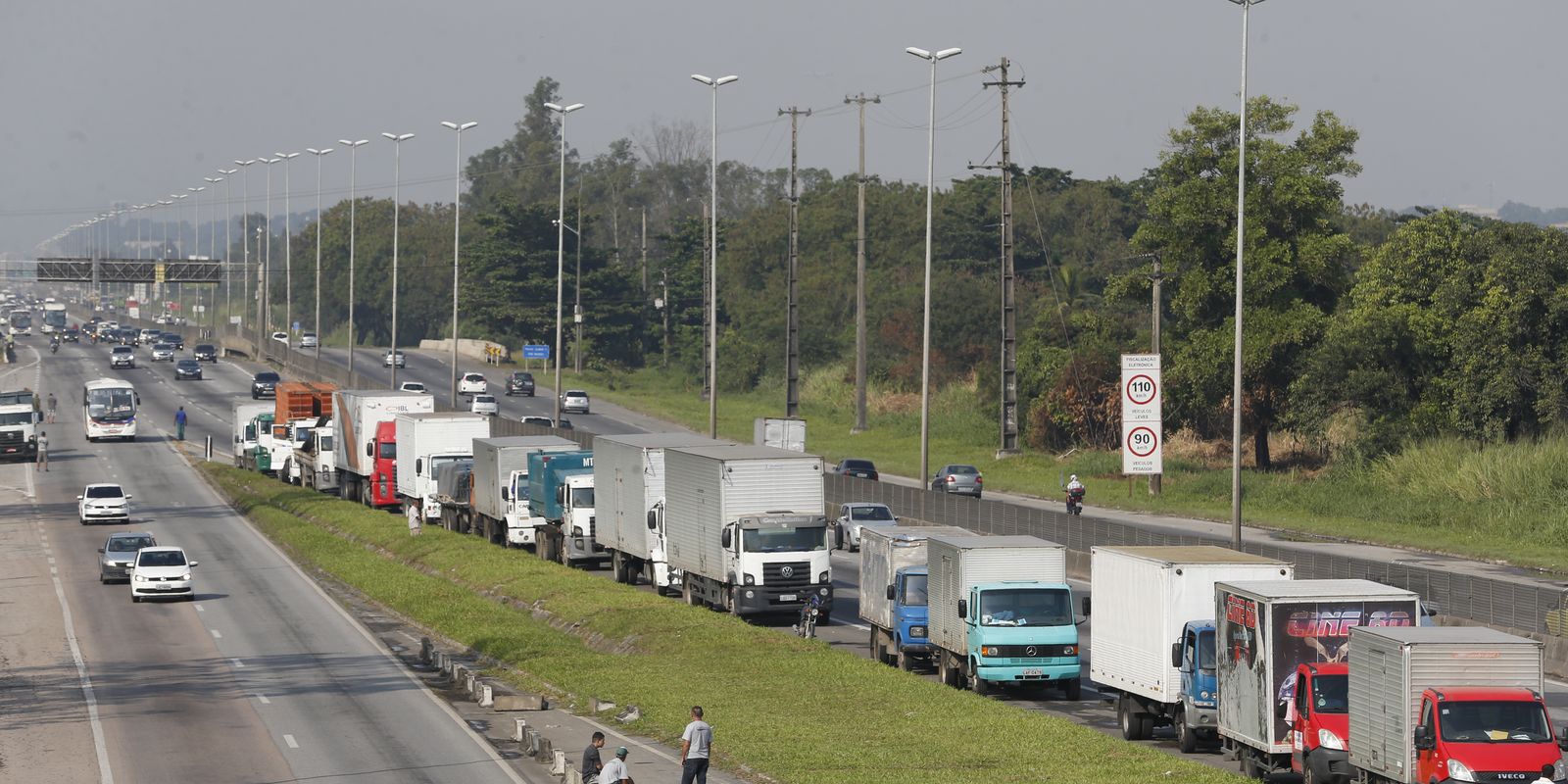 Lula sanciona lei que garante o piso mínimo do frete no transporte de cargas
