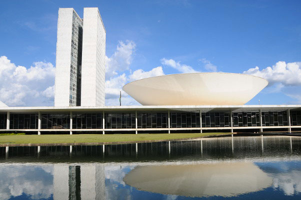 Nova medida provisória reforça aportes no Minha Casa, Minha Vida e no Desenrola