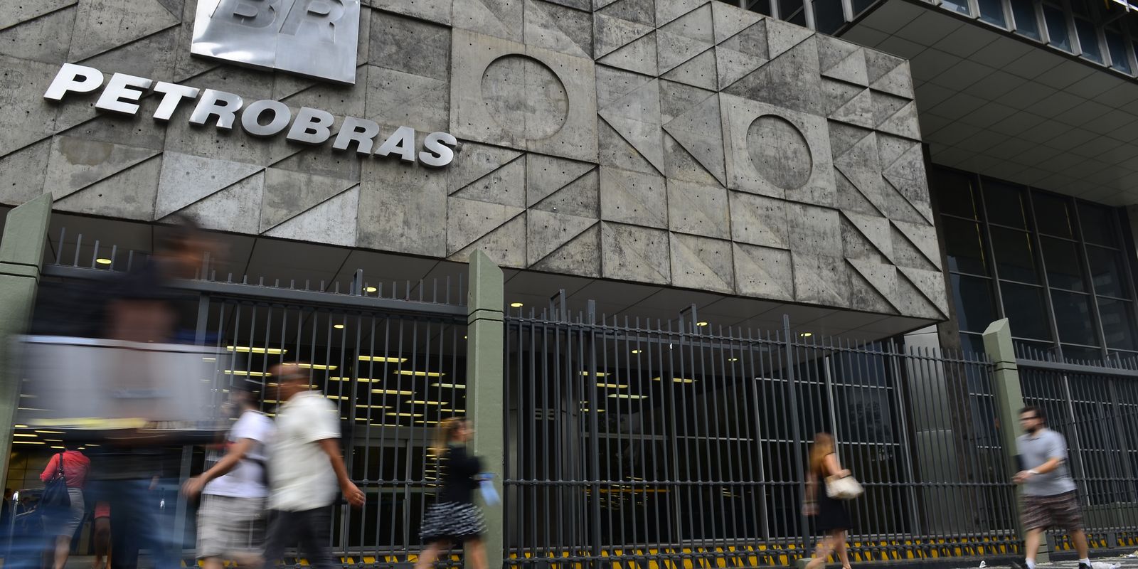 Petrobras fecha contrato de 22 anos para compra de gás dos Estados Unidos