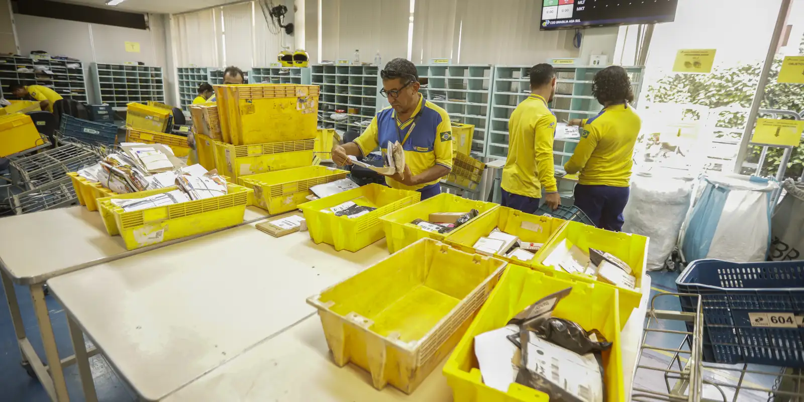 Correios firmam acordo para agilizar as entregas do AliExpress no Brasil