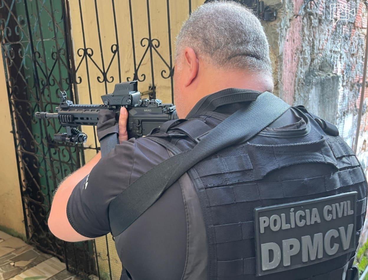 Polícia Civil prende 121 homens por violência doméstica em outubro