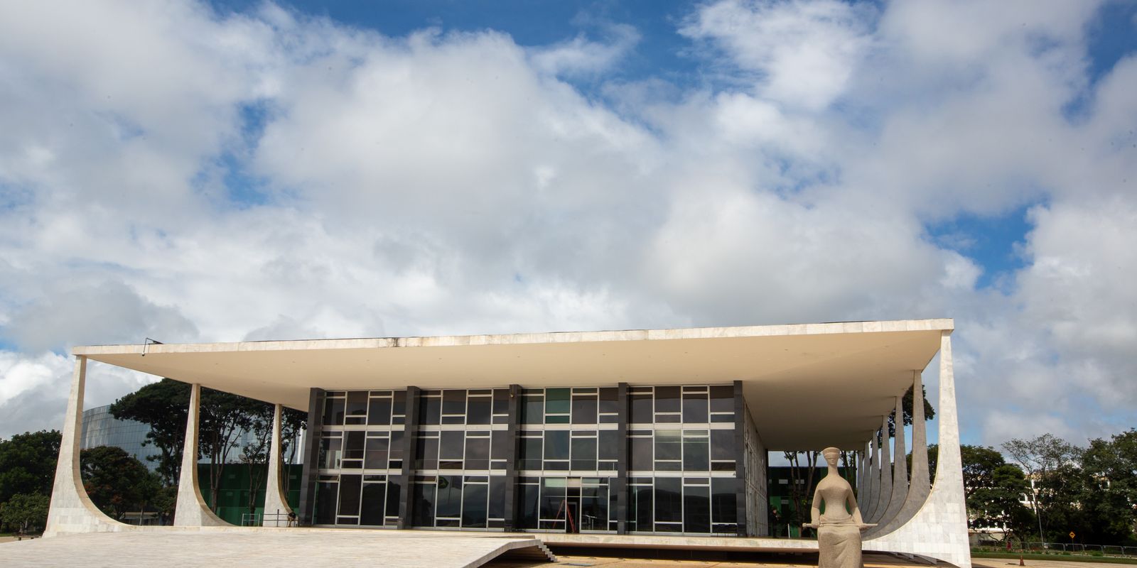 STF exclui crédito presumido do ICMS da base de cálculo do PIS/Cofins