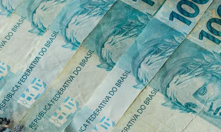 Prazo final para empresas escolherem o modelo do Simples Nacional nesta sexta