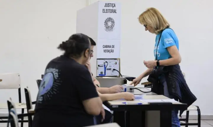 Eleição suplementar define novos prefeitos em sete cidades neste domingo