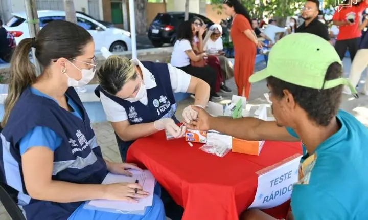 Consultório na Rua leva ação de saúde à população em situação de rua em Juazeiro
