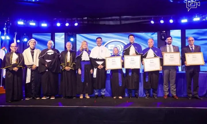 Facape celebra 50 anos e, pela primeira vez, concede títulos de Doutor Honoris Causa a personalidades que contribuíram para sua trajetória