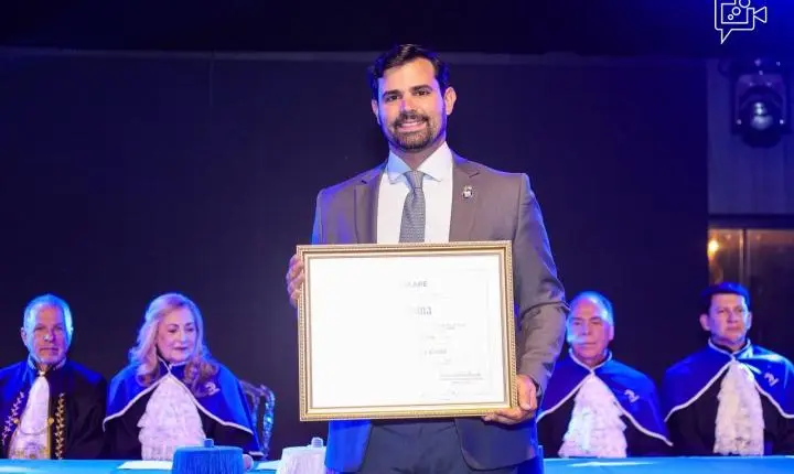 Facape celebra 50 anos e, pela primeira vez, concede títulos de Doutor Honoris Causa a personalidades que contribuíram para sua trajetória