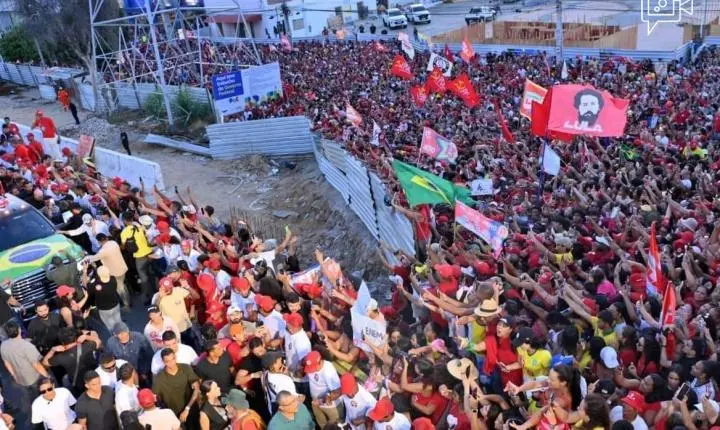 Prefeito Andrei destaca ato histórico com 160 mil pessoas e ao lado de Lula celebra a força popular do Vale do São Francisco na defesa dos direitos e da democracia