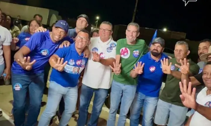 Prefeito Anísio Viana e Benedito de Santana lideram ação porta a porta no distrito