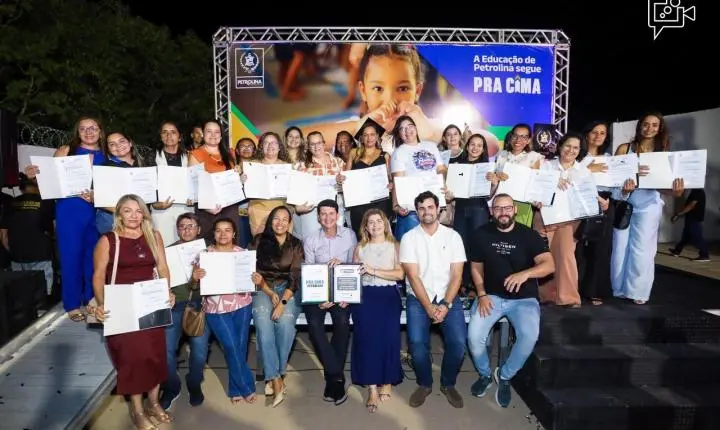 Prefeito Simão lança programa para construção de 23 areninhas de futebol para incentivo ao esporte na periferia e zona rural de Petrolina