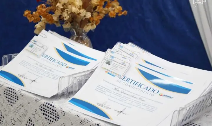 Prefeitura homenageia servidores aposentados e reconhece as trajetórias dedicadas à construção de Petrolina