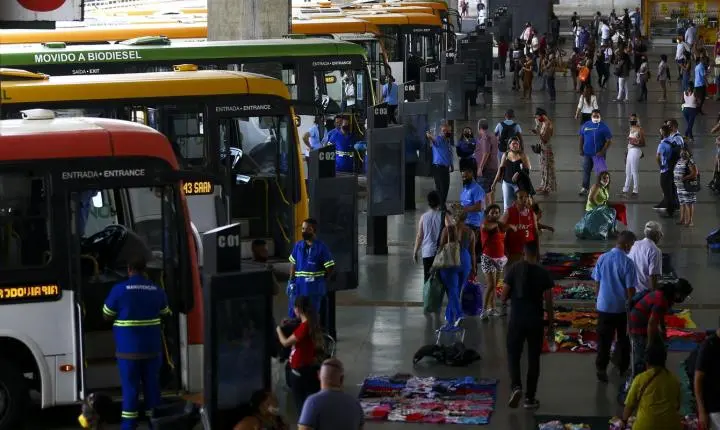 Tarifa zero no transporte público: um novo Bolsa Família para o Brasil, aponta estudo
